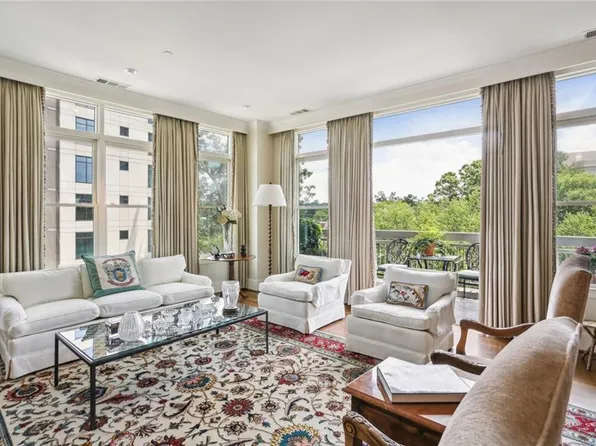 2500 Peachtree Rd NW APT 406N, Atlanta, GA 30305