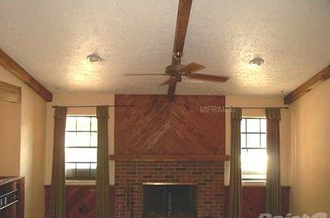 3rd image of 10060 Barker Ave