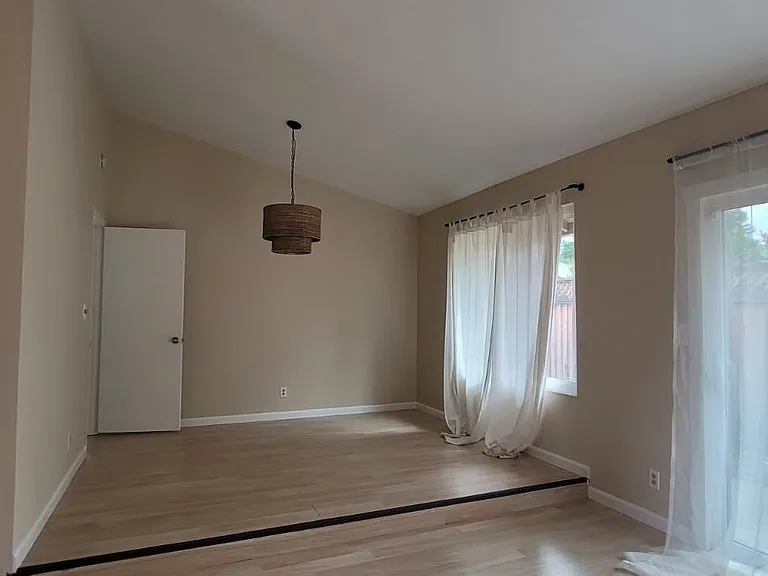 Guadalupe Ct — Photo 3
