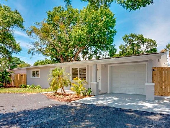 2nd image of 3969 Porpoise Dr SE