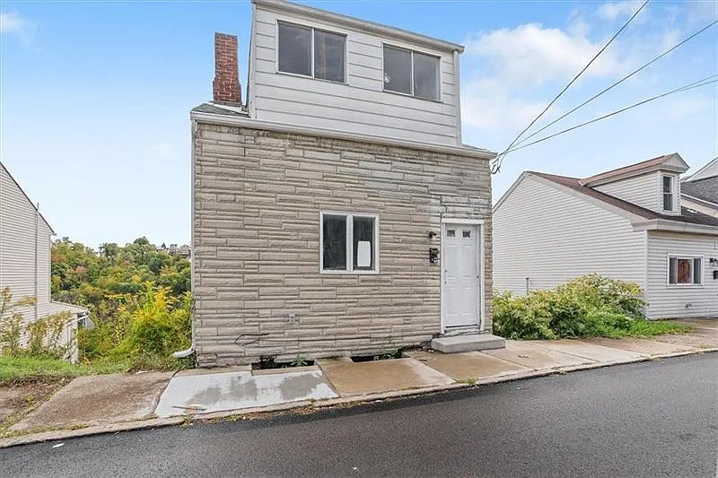 1904 Saint Paul St S