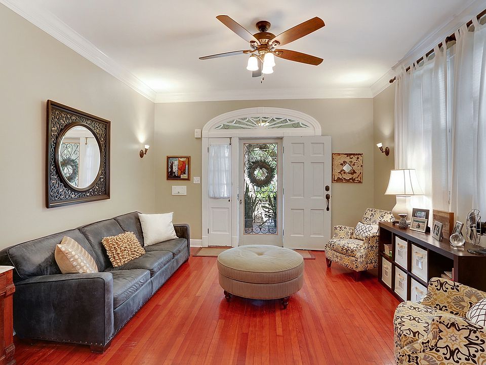 1st image of 6212 Fontainebleau Dr