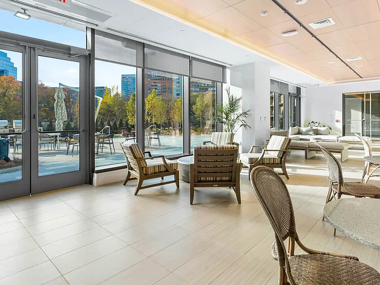 Terrace Lounge