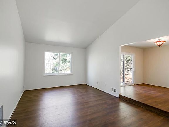 2nd image of 13525 Walnutwood Ln