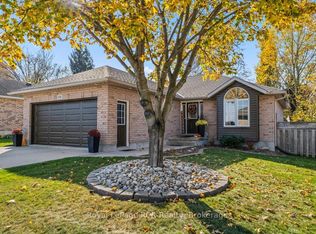 688 22nd Ave, Hanover, ON N4N 3W8