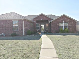 4908 Blue River Dr, Ardmore, OK 73401