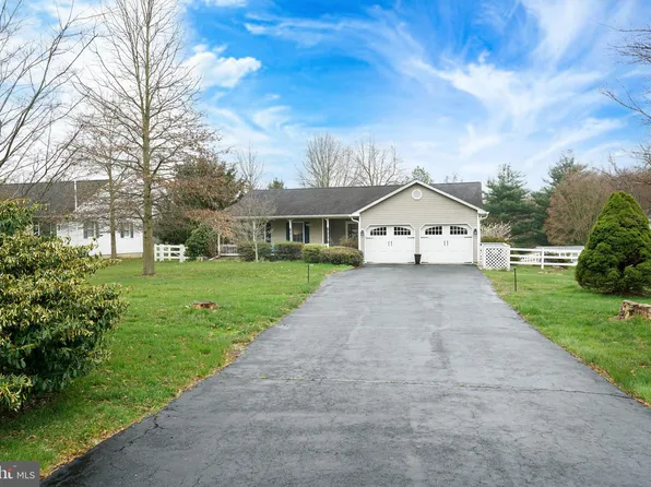 30 Matthew Bathon Ct, Elkton, MD 21921
