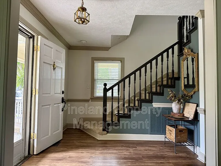 405 Andros Dr — Photo 6