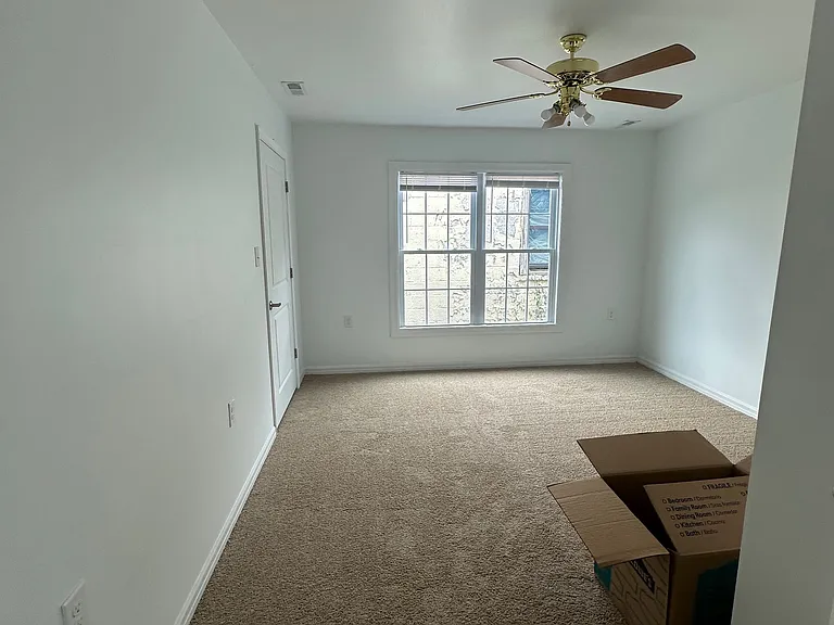 1407 W Leigh St #B — Photo 11