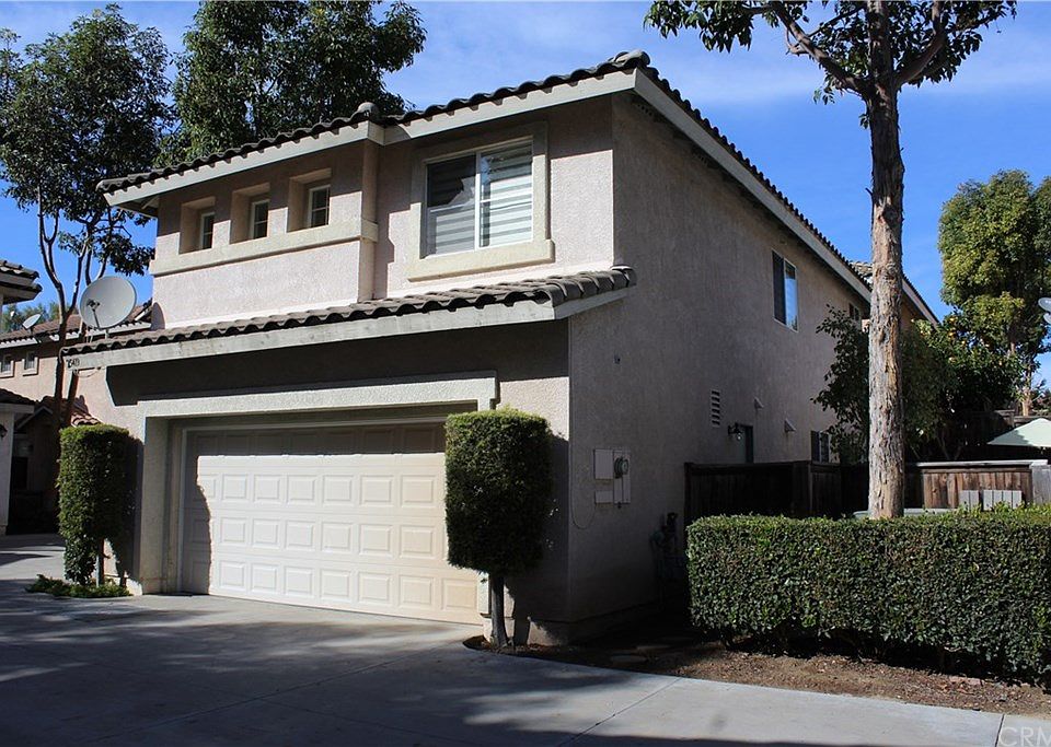 1st image of 25419 Bayside Pl