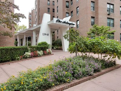 139-15 83rd Ave APT 219, Queens, NY, 11435