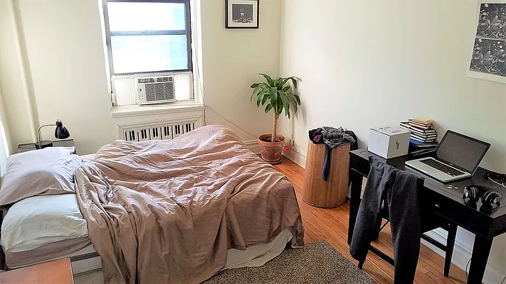 Rented by ZealEstate Group Inc | media 14