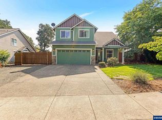 923 SW Sequoia Ln, Dallas, OR 97338