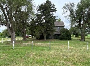 8851 132nd Rd, Winfield, KS 67156