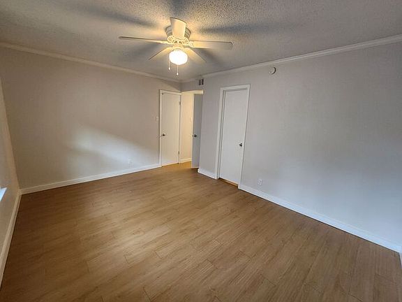 5th image of 2701 Penny Ln APT 134
