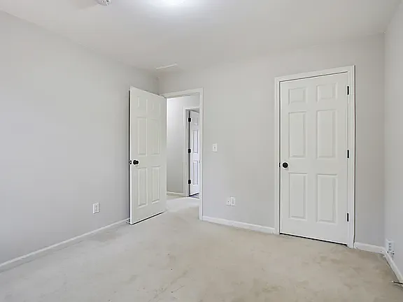 3644 Kentford Ln — Photo 17