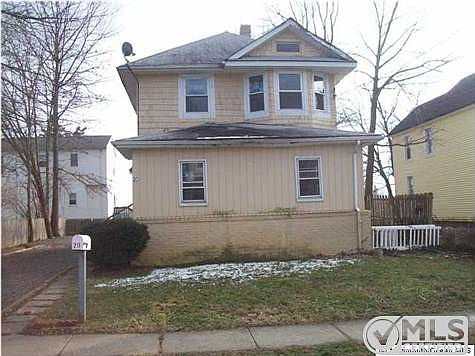2nd image of 20 Ford Ave