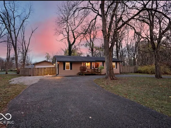 6165 E 122nd St, Carmel, IN 46033