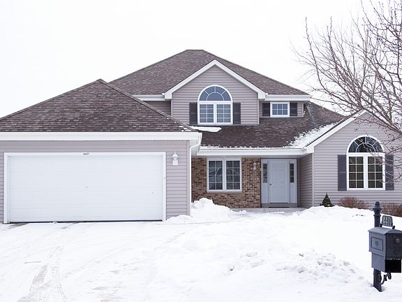 2nd image of 447 E Jordan Ln