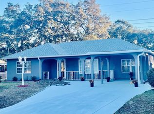 302 Oak Track Crse, Ocala, FL 34472