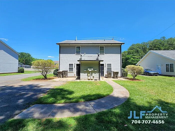 2506 S Ridge Ave — Photo 14