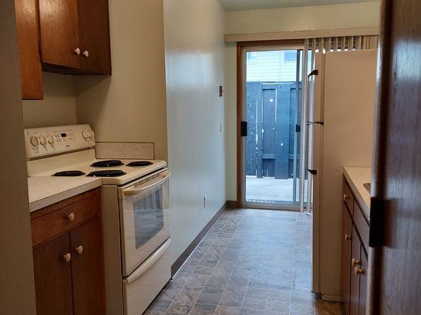 1917 Hoxie Ave APT E