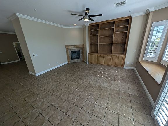 5th image of 9149 Tudor Park Pl