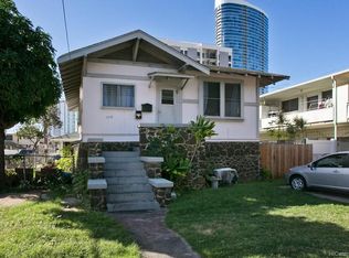 1219 Rycroft St, Honolulu, HI 96814