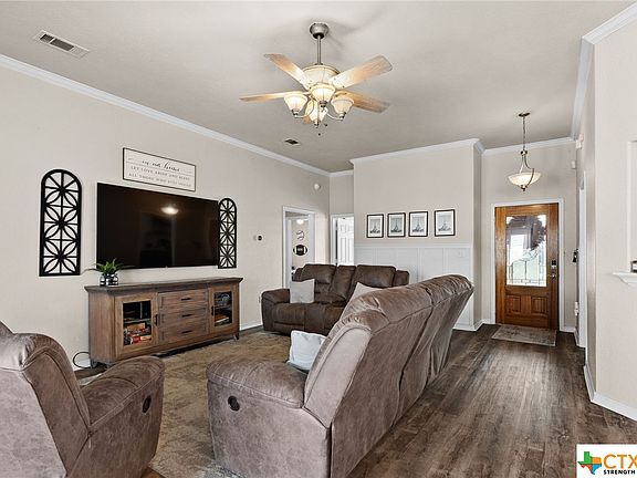 4th image of 2507 Merle Dr