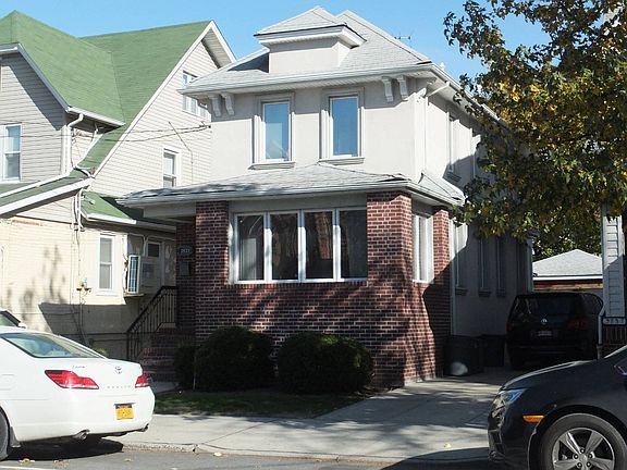 3rd image of 3833 Bedford Ave