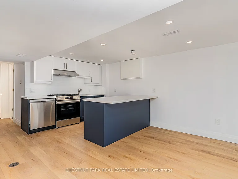 901 Manning Ave #LL — Photo 3