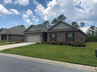 3549 Moonstone Dr, Navarre, FL 32566