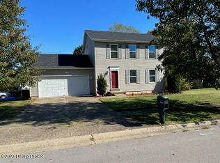 4401 Birch View Dr, Jeffersontown, KY 40299