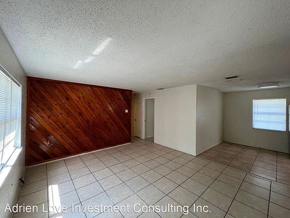 2nd image of 4817 Okeefe St
