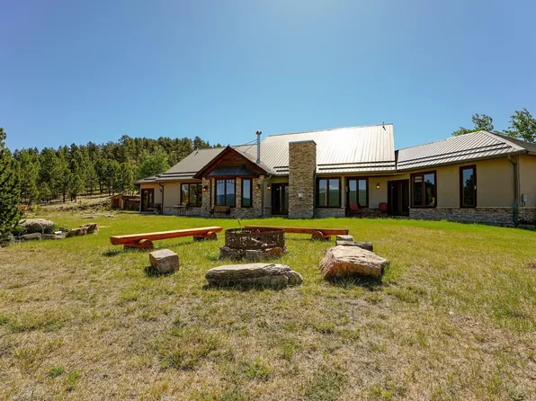 149 Saladon Rd, Angel Fire, NM 87710