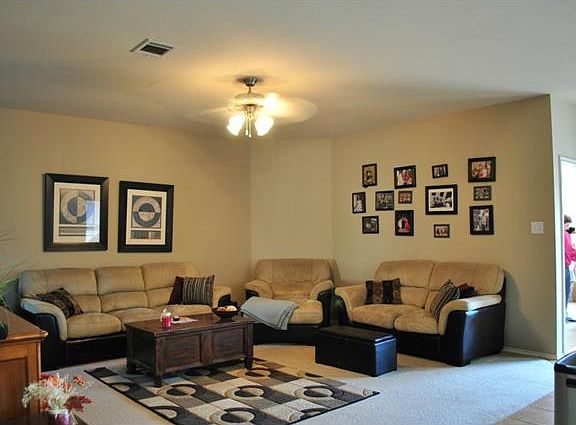 view of living area_02122015