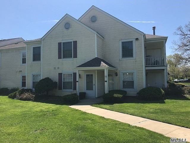 2nd image of 44 Fairview Cir