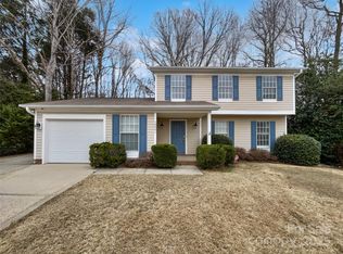 10301 Shelter Rock Ct, Charlotte, NC 28214
