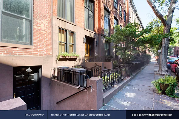 Rented by The Blueground | media 12