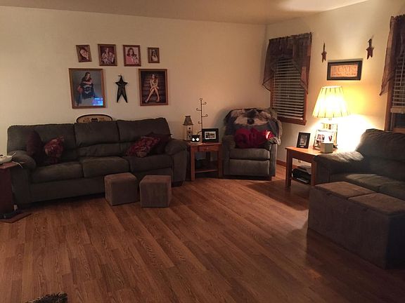 3rd image of 178 McEldowny Ave
