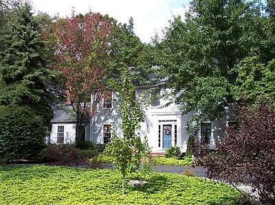 3rd image of 4034 Braeburn Dr