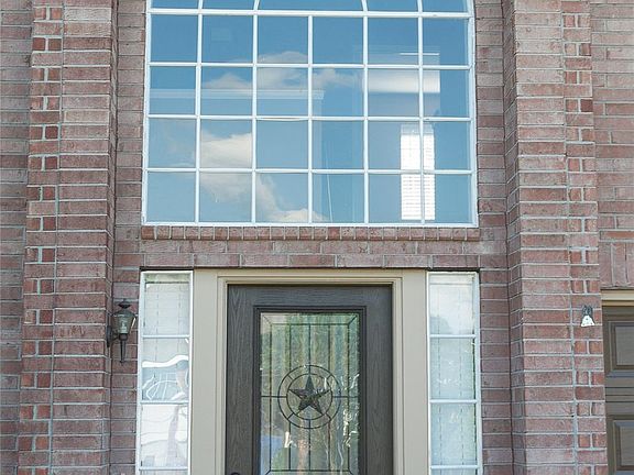 4th image of 25727 Bearborough Dr