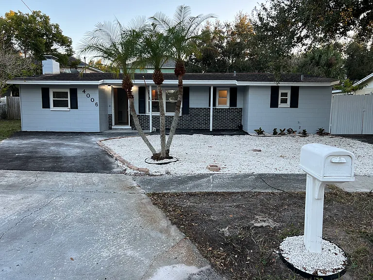 4006 W Land Ave — Photo 1
