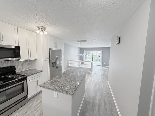 2118 Blue Lac Dr