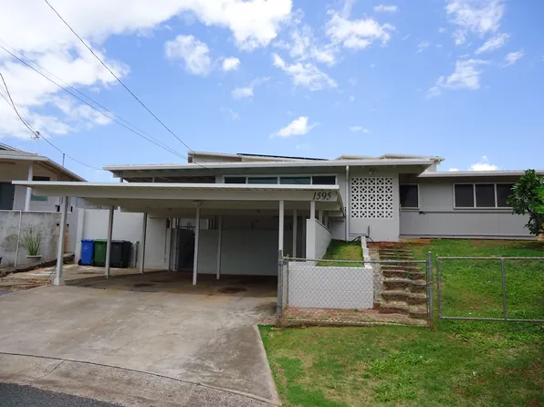 1595 Hoomoana Pl, Pearl City, HI 96782