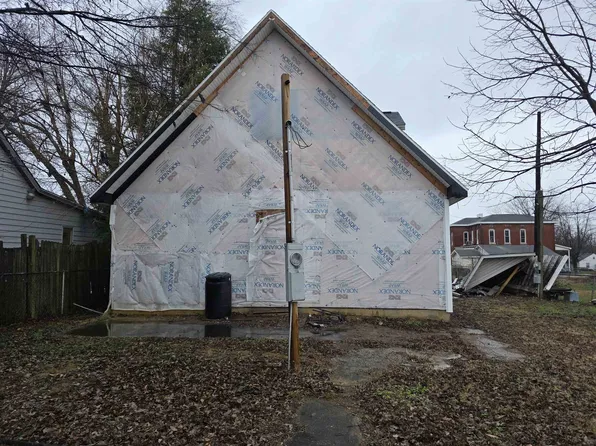 715 Mill St, Henderson, KY 42420