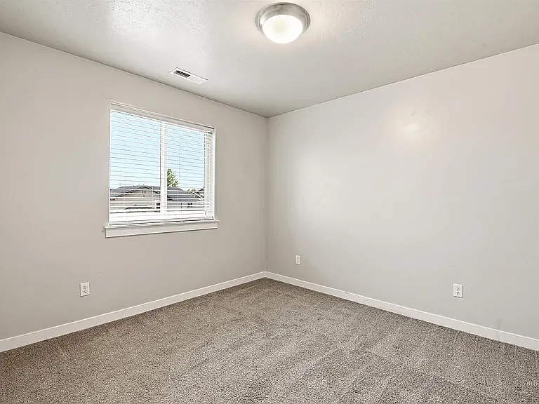 1814 W Heavy Timber Dr — Photo 27