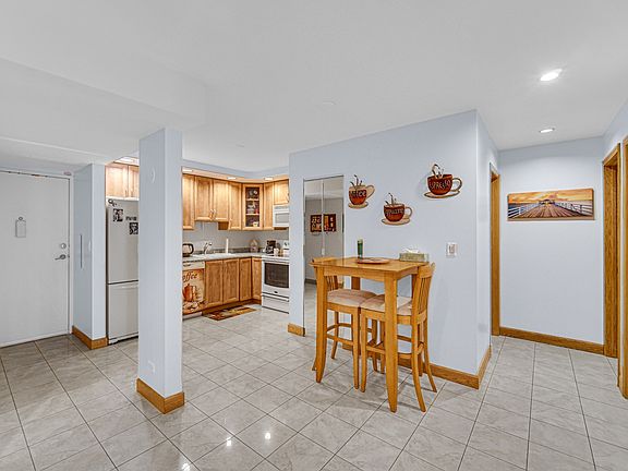 5th image of 9395 Landings Ln #303-DES