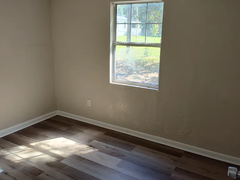 11035 Fort Caroline Rd — Photo 6