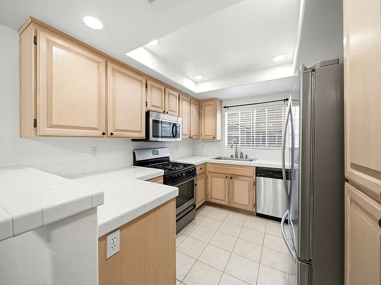 12874 Carriage Heights Way — Photo 7